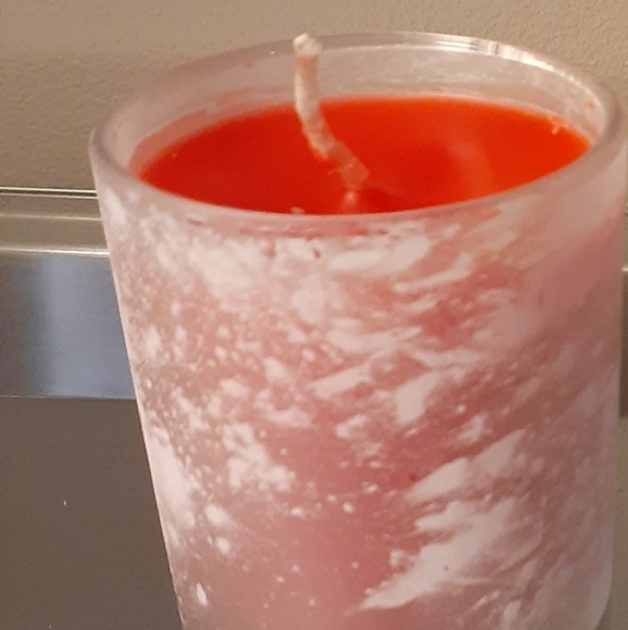 🍓Strawberry Punch Candles🍓* Set of 2 - Picture 2 of 3